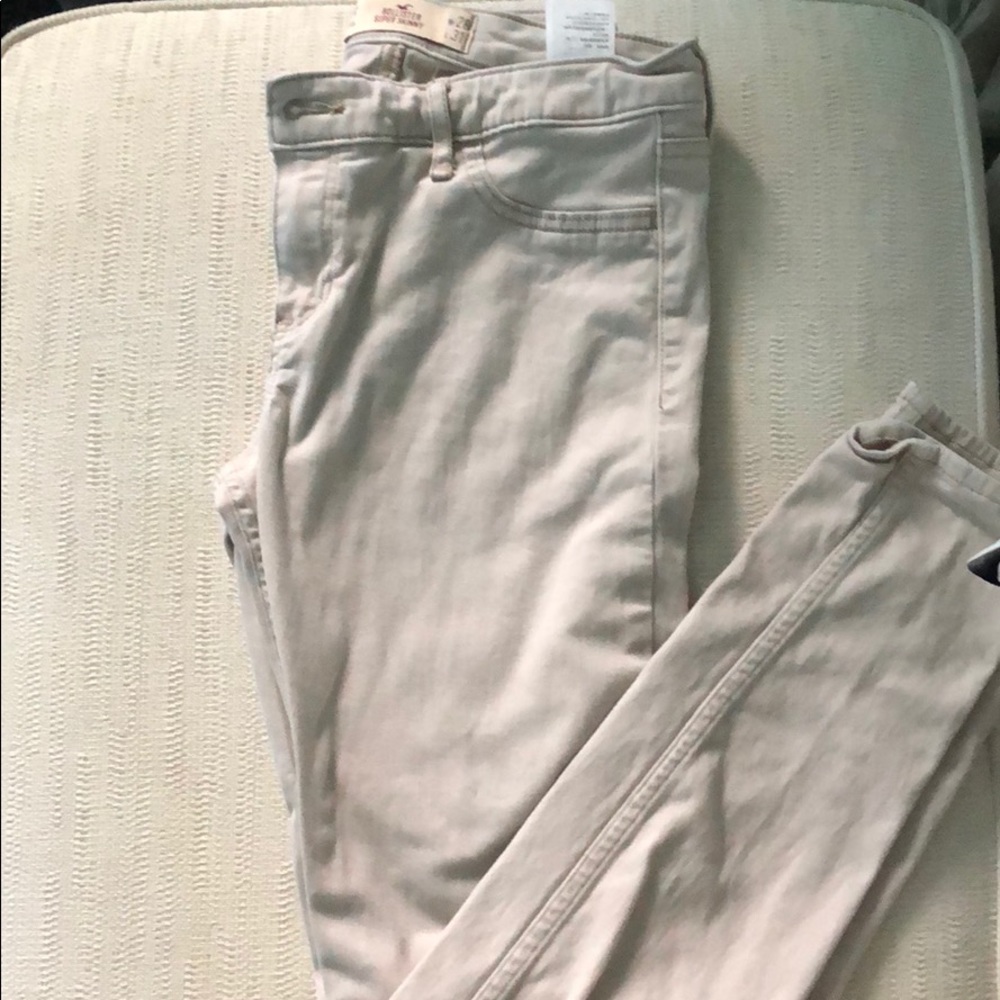 Hollister super skinny light tan pants